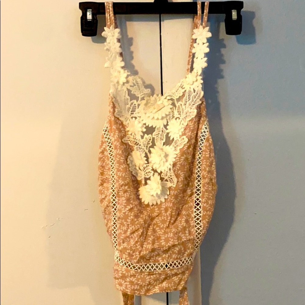 Floral High Rise Crop Top